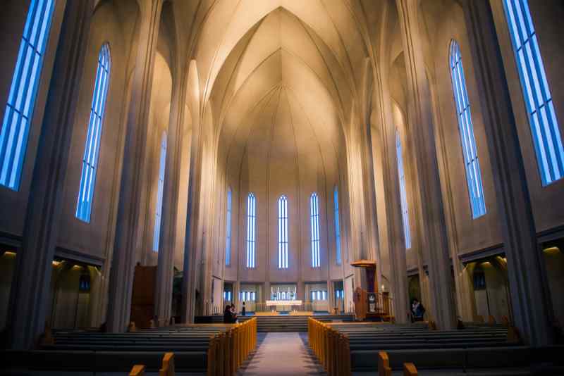 iglesias en Islandia